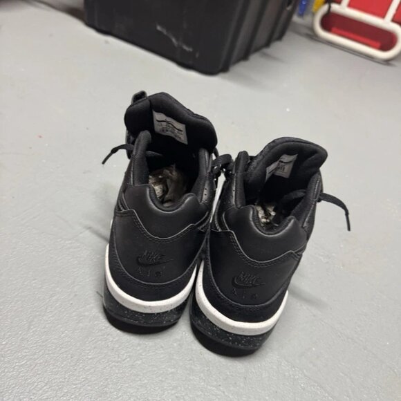 Nike Air Force 180 Black/White Size 7.5 - 310095-003 - With Box. Worn once.